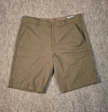 Kirkland Signature Men's Performance Shorts Green, Size: 36, NWT