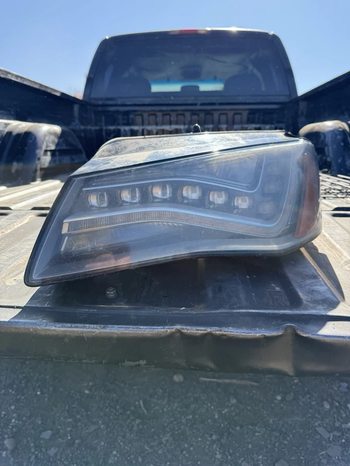 2011-2014 Audi A8 LED Xenon Headlight Pair 4H0941003 w/ Ballasts HELLA OEM - Image 2 of 4