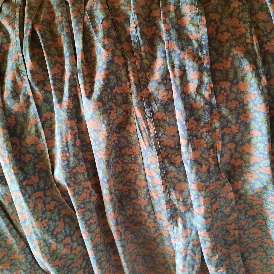 VINTAGE CACHAREL PARIS JUPE LIBERTY PORTEFEUILLE T 38 COLISSIMO GRATUIT - Photo 2/4