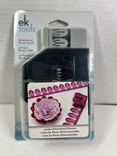 NEW EK TOOLS DIMENSIONAL FLOWER PUNCH CARNATION 54-51000 Paper Shapers NOS 2011