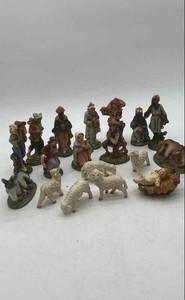 Baby Jesus Mary Joseph Wise Men Shepherds Nativity Scene Figurines Mixed Lot