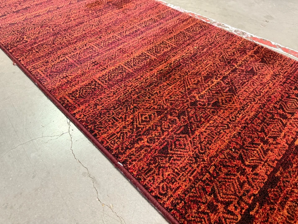 HALLWAY OR STAIR RUNNER RUG CARPET 26" WIDE, CUSTOM LENGTH - Image 4 of 4