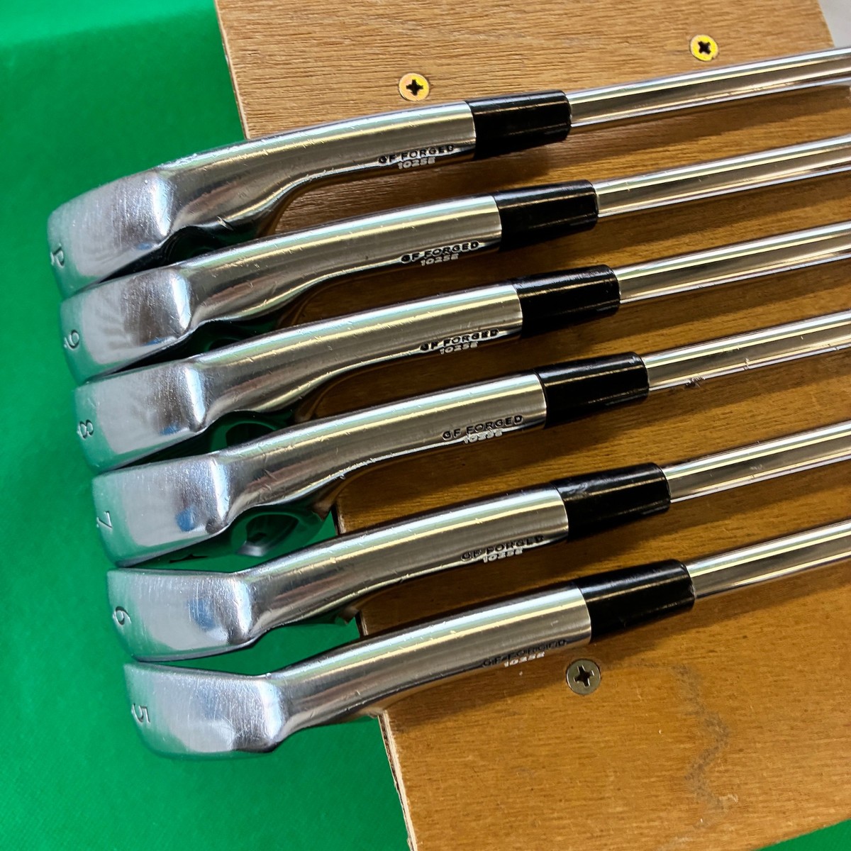 Mizuno MP-H5 Iron Set 6pcs 5-Pw Stiff Dynamic Gold S200 Steel