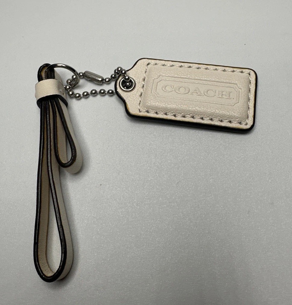Coach Key Chain Off White Tag, PLUS, Off White Leather Puller
