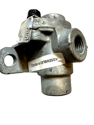 Bendix 278615 DC4 Double Check Valve Air Brake System Commercial Trailer OEM