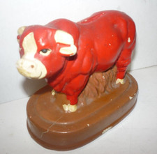 Vintage RED BULL BANK Figurine Porcelain Brinn’s Pittsburgh PA (Japan)
