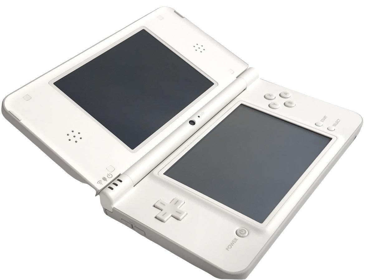 Nintendo DSi drops to $100, DSi XL drops to $130 on May 20th