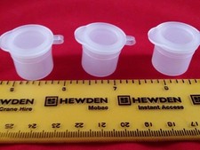 3.5ml Small plastic paint/sample/craft pot/jar/container-hinged lid 20,30,40,50