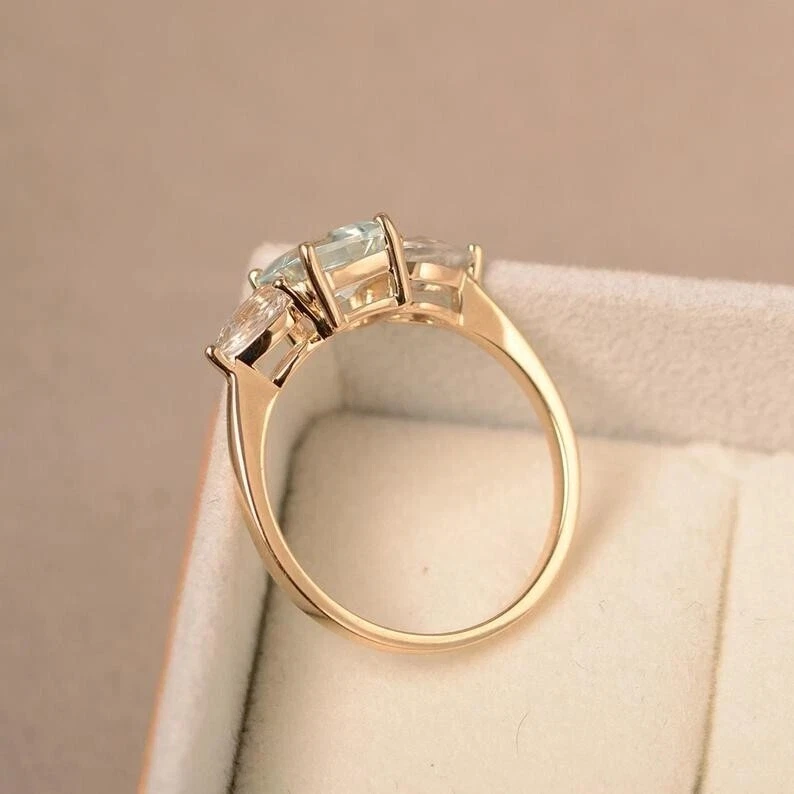 Anillo de compromiso de diamantes y aguamarina natural de 3 quilates de oro amarillo macizo de 14 quilates talla 6 Foto 3 de 4