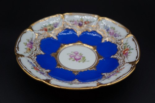 Vintage Meissen B-Form Tea Cup & Saucer German Crafted Blue/Gold w/Flowers. #1 - Picture 7 of 18