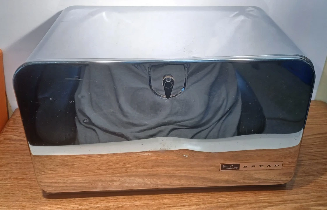 Vintage Pantry Queen Chrome Stainless Bread Box with Cutting Board Interior
Opens in a new window or