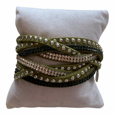 YIK FUN Green Boho Wrap Bracelet Rhinestone Studded Faux Suede 3 Snap NWT