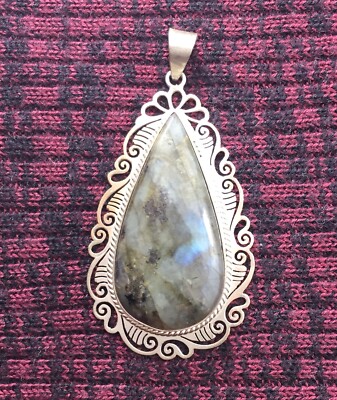 Handcrafted Pendant With Gemstone