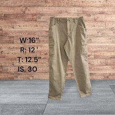 NWT WOMENS UNIVERSAL THREAD CARGO PANTS