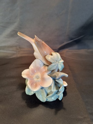 Vintage 1973 Lladro Nightingale & Ladybug #1227 Porcelain Figurine RARE GREAT - Picture 3 of 15
