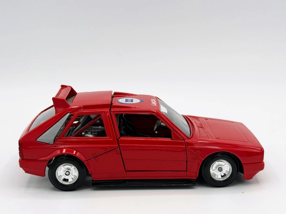LANCIA DELTA INTEGRALE HF Burago 1/24 EUR 32,75 - FR