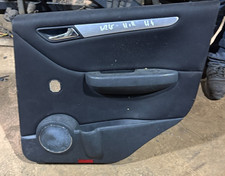 Mercedes B Klasse W245  T&Uuml;RVERKLEIDUNG HINTEN RECHTS