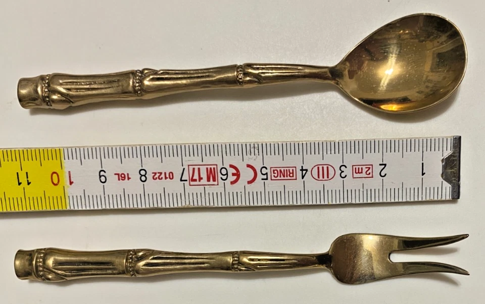 Set da dessert, 6 cucchiaini e 6 forchettine Siamesi in ottone, Design Bamboo - Immagine 2 di 4