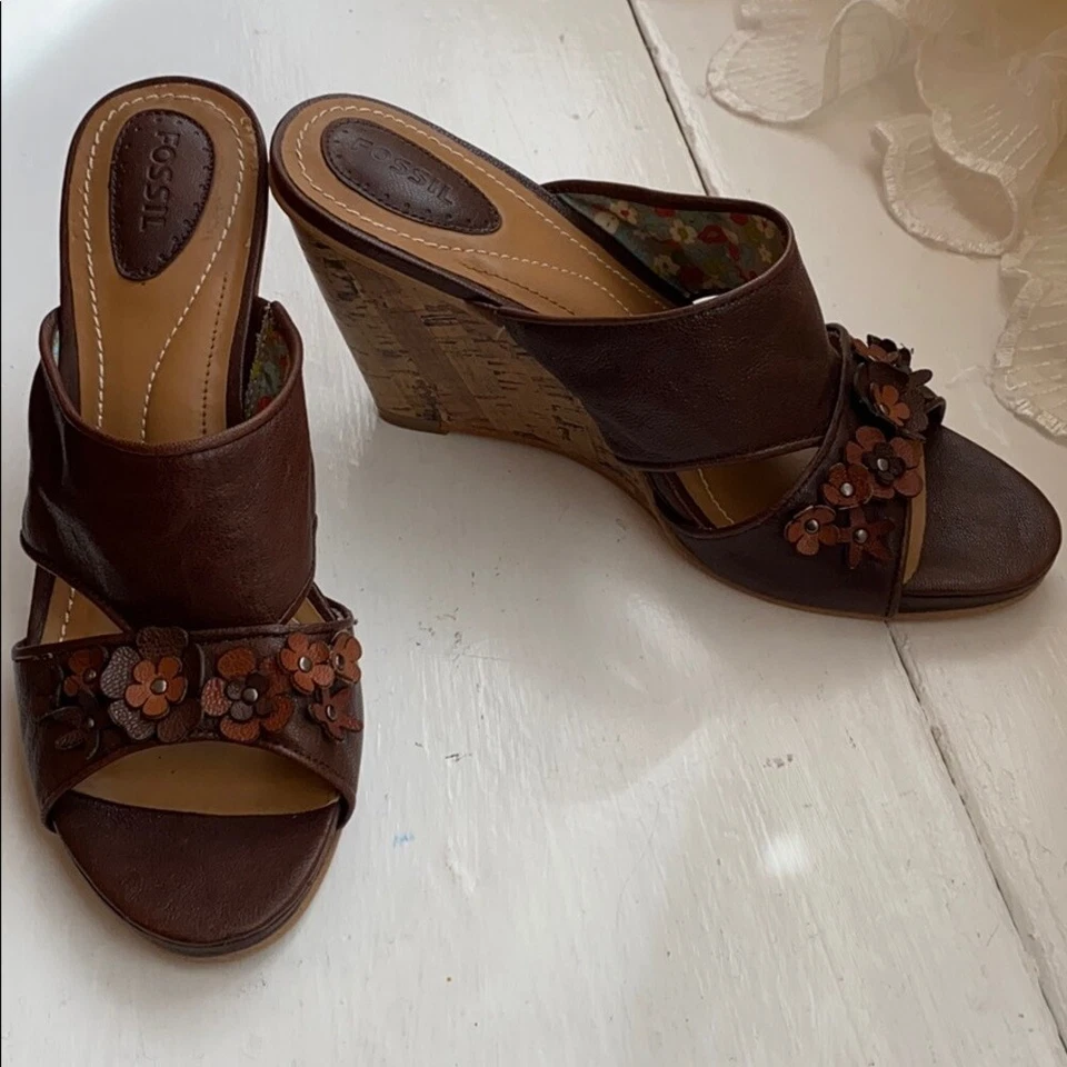 Fossil Cork Wedge Brown Leather Flower Applique Slide shoes US 9 EUR40 - Изображение 2 из 4