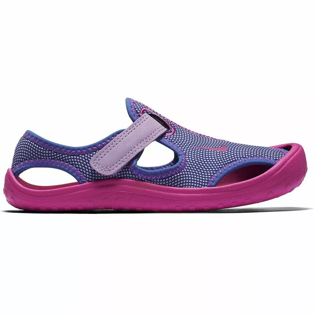 Little girls shop nike sandals