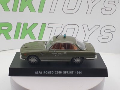 Alfa Romeo 2600 Sprint Polizei Kiosk 1/43 Grün