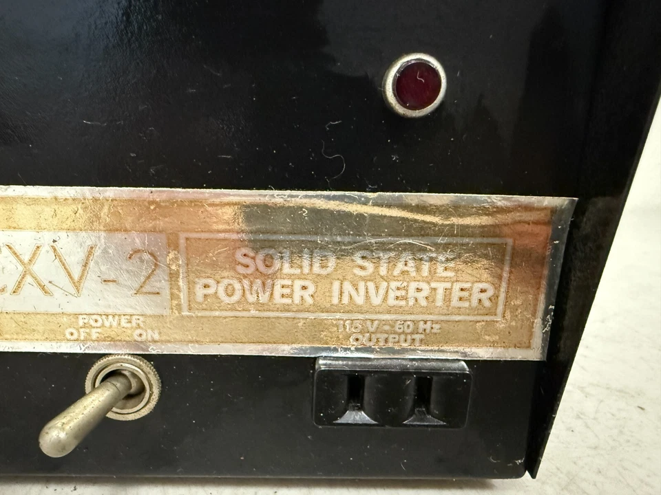 Inversor de alimentación de estado sólido Vista CXV-2 15V 60Hz - Electrónica vintage Foto 3 de 4