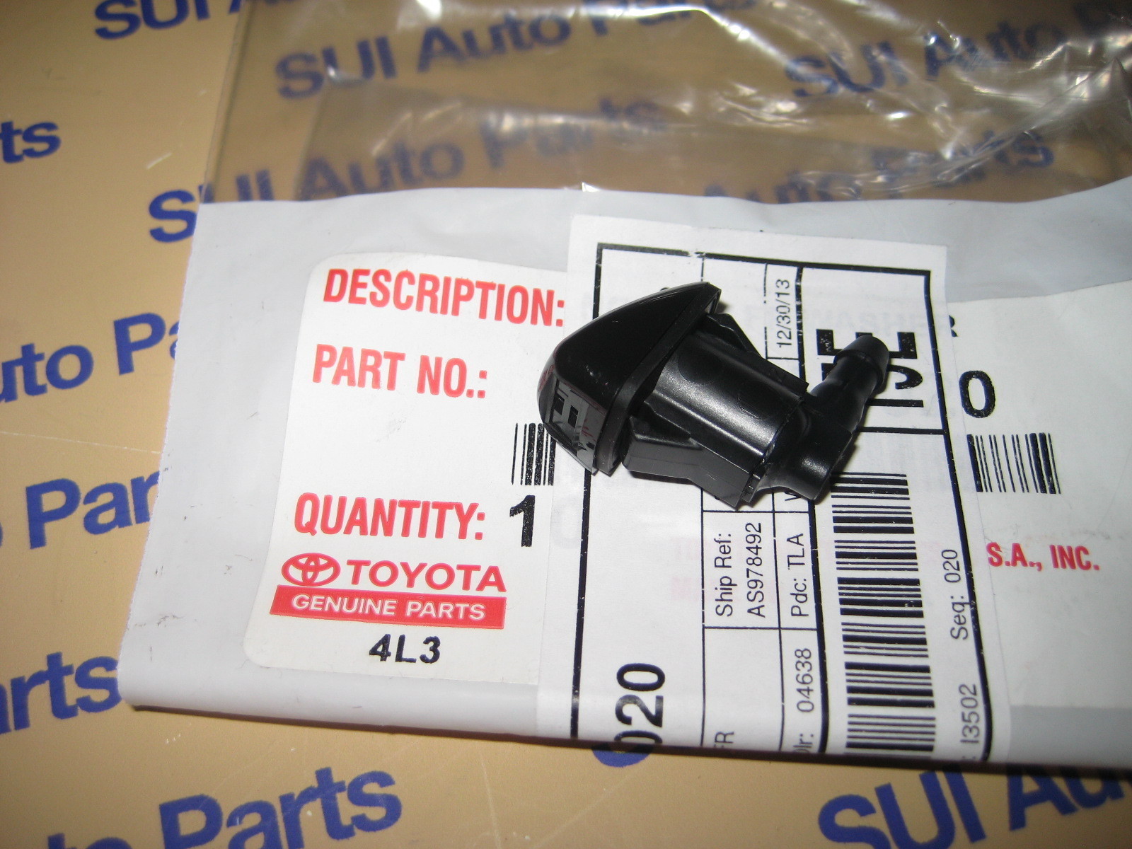 Toyota Sienna Windshield Washer Squirter Nozzle Assembly OEM Toyota