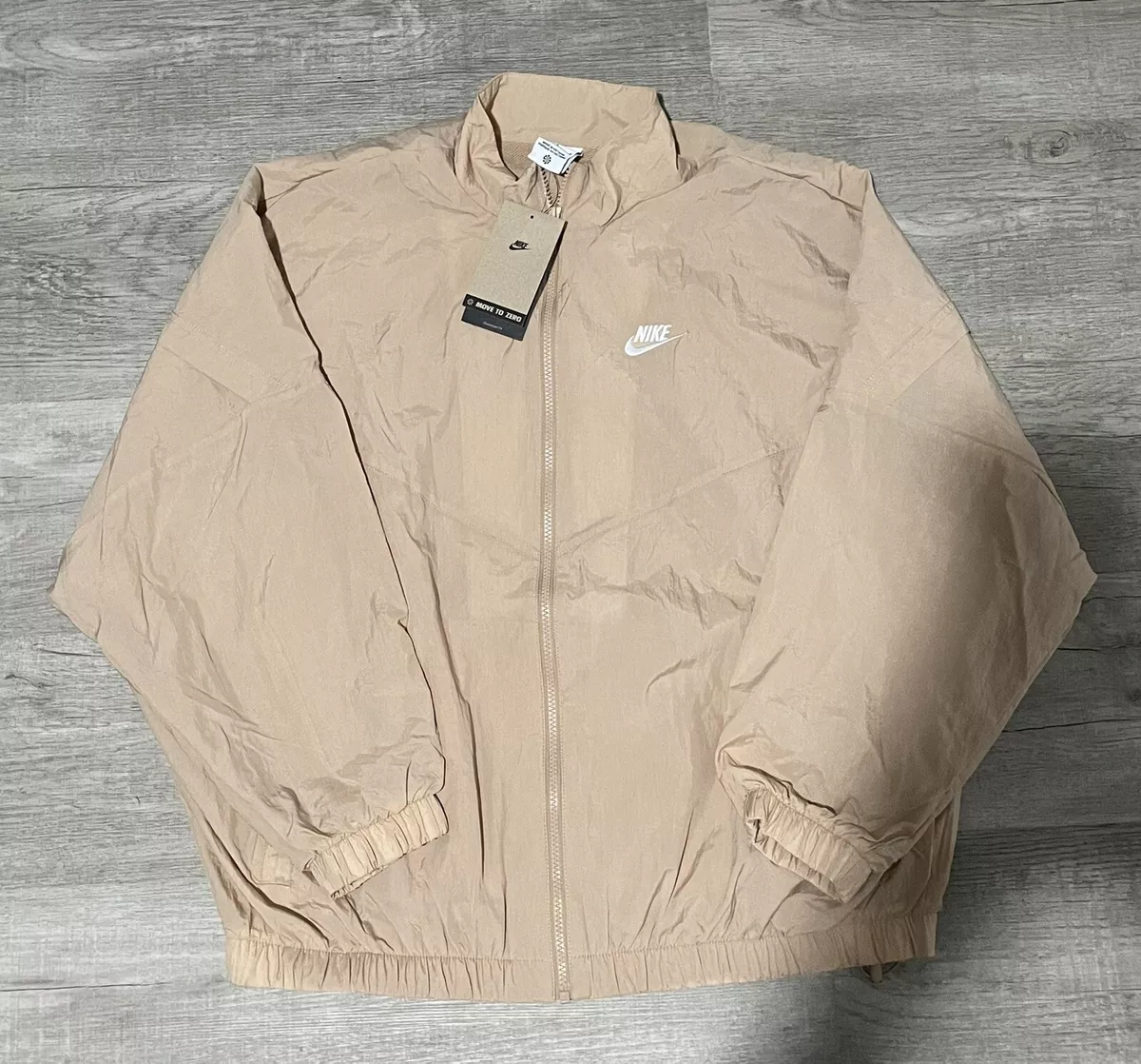 Nike Sportswear Essential Windrunner Women s Woven Jacket DM6185 200 Size L