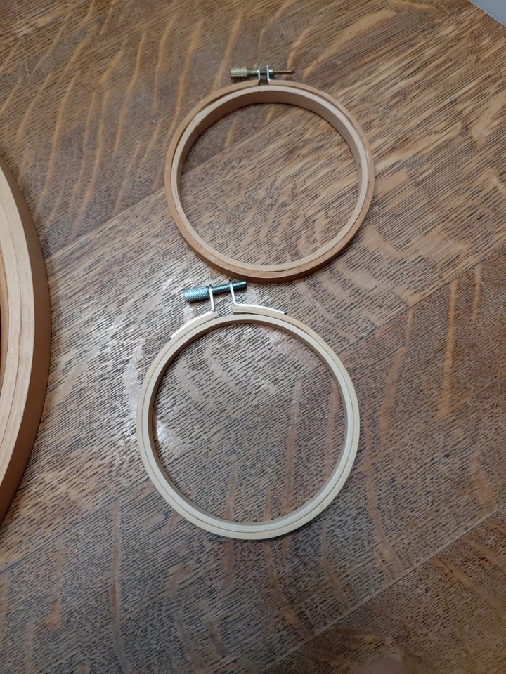 Lot of 15 Wooden Hoops for Embroidery Cross Stich Needlepoint Sizes From 3"-14” - Image 3 of 4