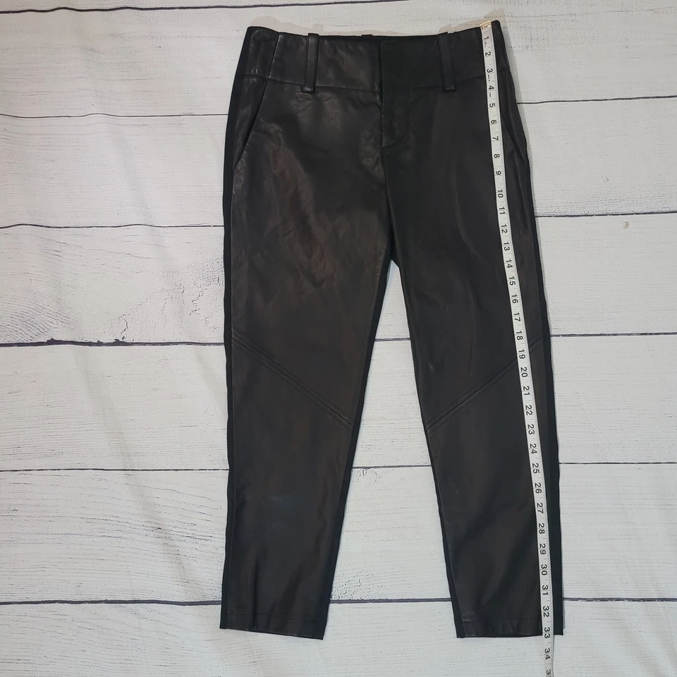 Alice + Olivia Talla EST 6 Anders Cordero Cuero Frontal Corto Negro Mezcla Material Foto 3 de 4