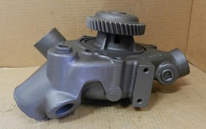 Detroit Diesel V-71 V8 rebuilt water pump 5142273 5149327 running style