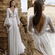 Boho Beach Wedding Dresses V-Neck Long Sleeves Backless Chiffon Bridal Gowns
