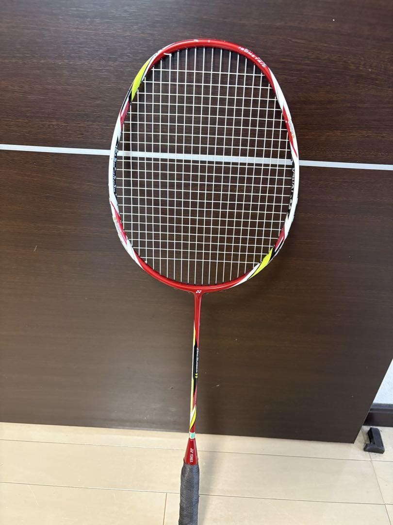 YONEX アークセイバー11 3u g5 YONEX Arcsaber 11 ARC11 3U Red Badminton Racket G5 Grip