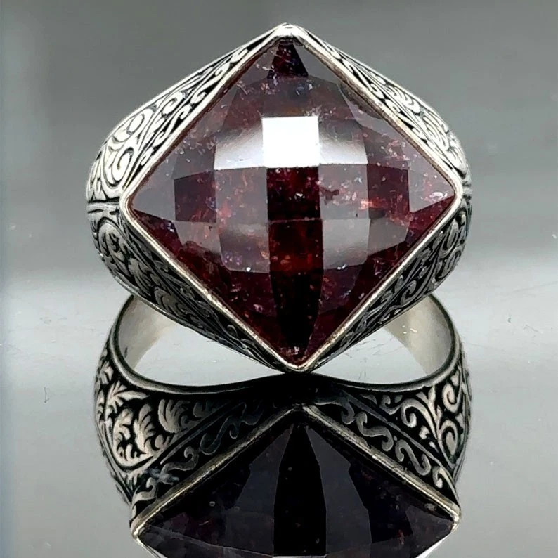 Anel de prata esterlina 925 feito à mão gravado em prata homem pedra rubi - Imagem 4 de 4