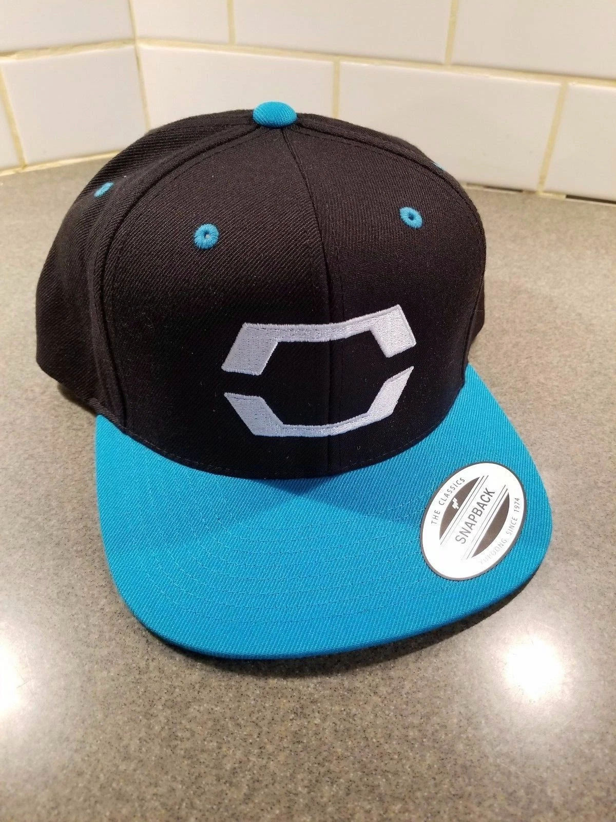 *Embroidered* Pokemon Sun & Moon Trainer Hat (Black and Teal) Brand New!
Opens in a new window or ta