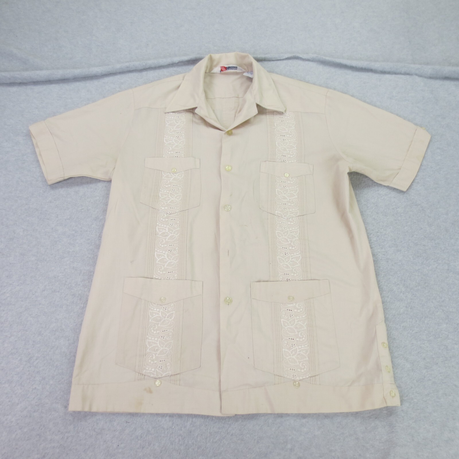 Camisa Guayabera Colección Romani Para Hombre Mediana Beige Bolsillo Bordado Festival*