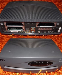 CISCO ROUTER Serie 1700 Modell 1751 funktionsfähig ohne Netzteil