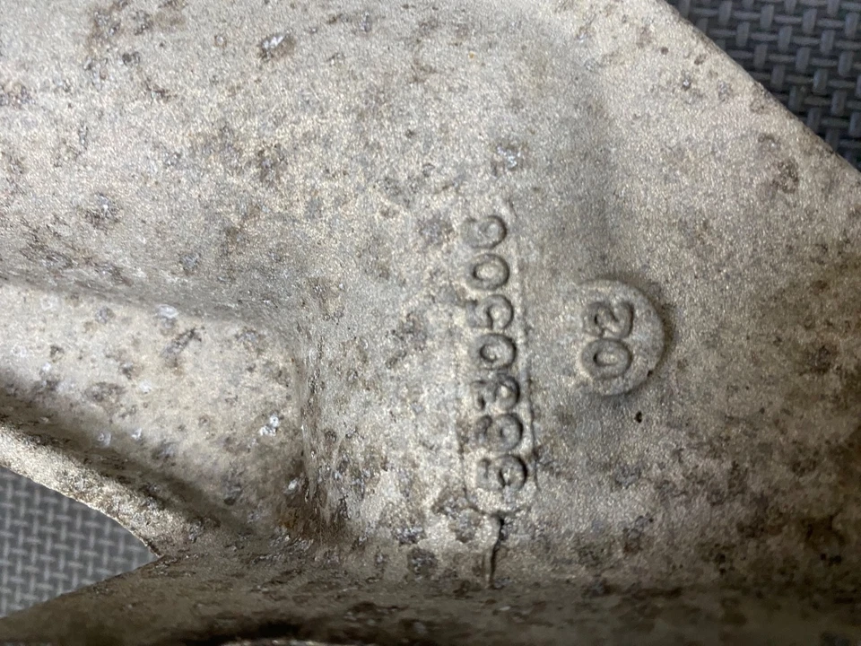 Polaris Xpress 300 1997 2x4 OEM amortiguador delantero izquierdo puntal 67 Foto 2 de 4