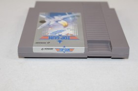 Top Gun NES Nintendo Complete CIB! Very Good Condition! RARE 5 SCREW! NICE!