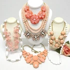 VINTAGE TO NOW FASHION/COSTUME JEWELRY NECKLACE LOT, ASSORTED MATERIALS