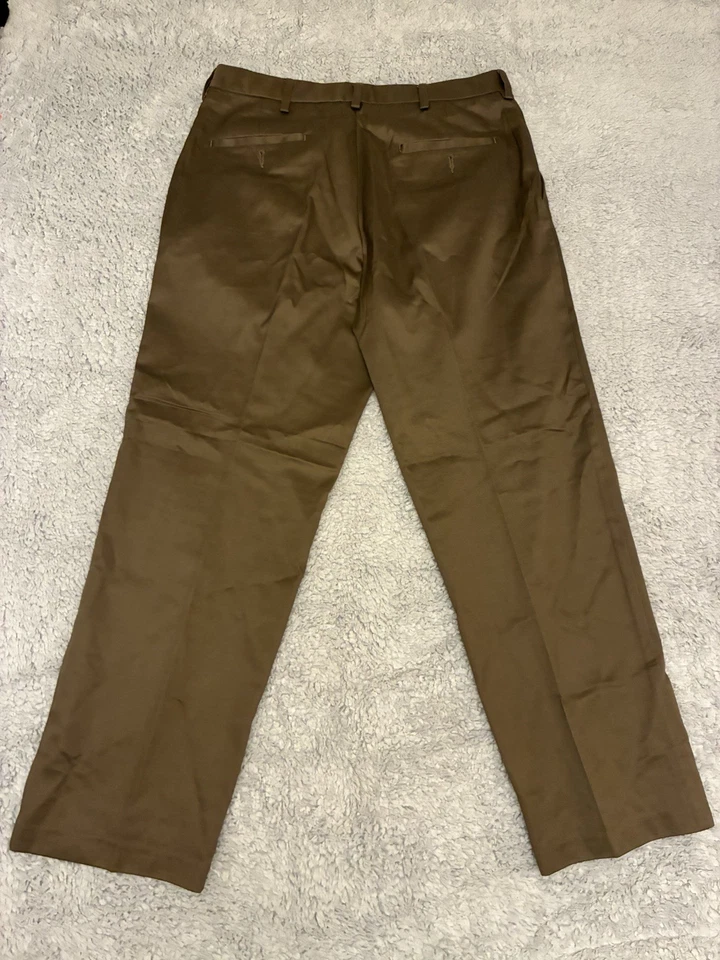 Pantalones de vestir Haggar para hombre 34x30 marrón mate clásicos plisados informales Foto 2 de 4