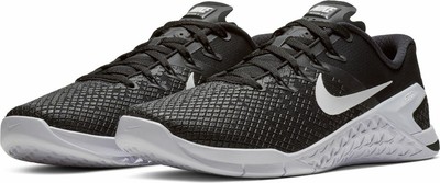 nike metcon all white