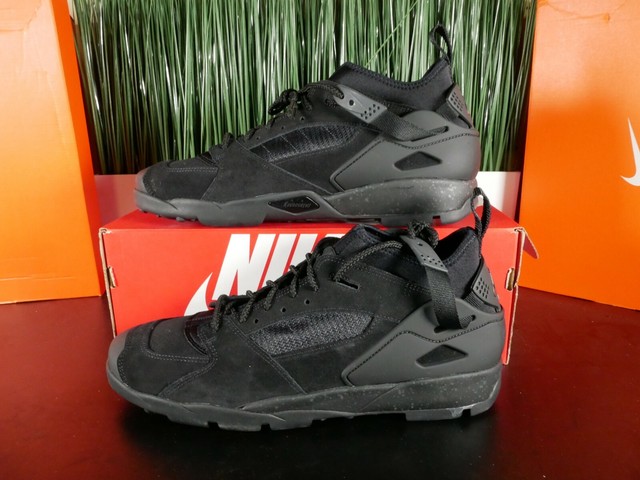 nike air revaderchi triple black