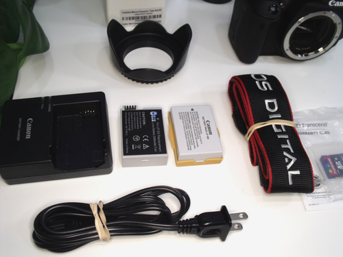 Canon EOS Rebel T3i 18,0 megapixel fotocamera reflex digitale DSLR 100 otturatori est. - Foto 4 di 15