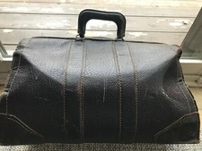 Ancien sac de médecin en cuir Queen cuir Oxford sang sympa !