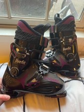 Atomic LiveFit 90 Women's Ski Boots Size 7-7.5US 24.5 Mondo