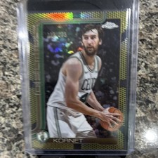 Topps 2025-26 Chrome Luke Kornet #/275 Boston Celtics Basketball Card #37