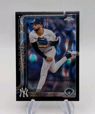 Devin Williams 2025 Topps Chrome Baseball #153 Black Lava Refractor #d/10
