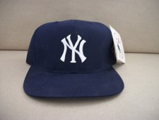 Vintage 90s Gross Cap New York Yankees MLB Embroidered Adjustable Hat New w/Tags