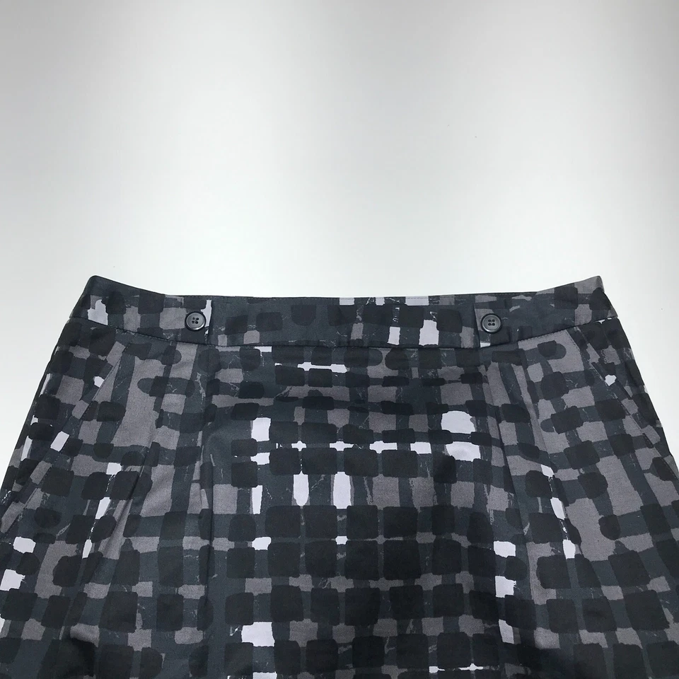 Saia Covington Feminina Tamanho 14 Preta Cinza Estampa Geo Reta Elástica com Bolso - Imagem 3 de 4